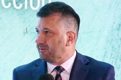 Avanza en la Justicia Federal otra causa más contra el senador tránsfuga Kueider por enriquecimiento ilícito