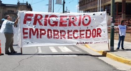 Frigerio suspendió actos porque lo esperaba una protesta docente