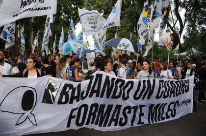 Multitudinaria marcha de más de 20.000 manifestantes por Memoria, Verdad y Justicia en Paraná
