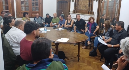 El PJ de Paraná convoca a los legisladores peronistas a oponerse a la disolución del IOSPER