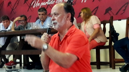 Alejandro Carbó, dirigente de la UCR, afirmó que Frigerio va a hacer lo que Milei diga