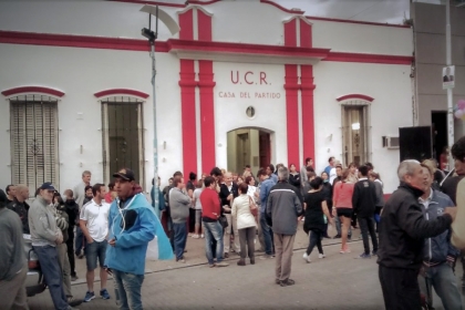 UCR Activa, con los tapones de punta: Acusó al sector de Benedetti y Schneider de ser “los topos” para “vaciar” al radicalismo