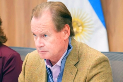 Gustavo Bordet impulsa un régimen de alivio fiscal y créditos para micro y pequeñas empresas