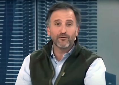 Benegas Lynch: El transatlántico está pintado de violeta, el que se quiere subir, se sube