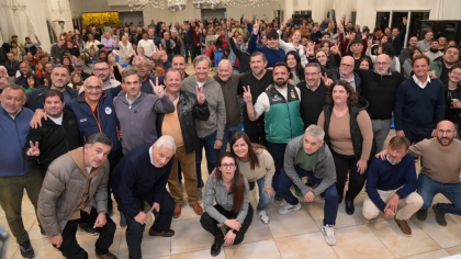 El peronismo uruguayense recibió a Adán Bahl y Guillermo Michel, sus candidatos