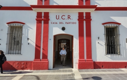 ¿Furgón de cola de la ultra derecha?: Reclaman que informen qué lugar arregló la UCR en la alianza con LLA