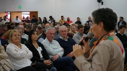 La UCR de Entre Ríos va a la interna para pintarse de violeta y tratar de colarse en la lista de Frigerio y LLA