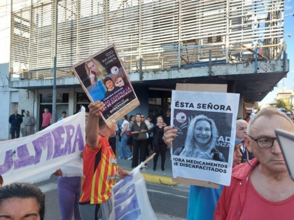 Karina Milei y Martín Menem, evacuados en Corrientes: otra caravana libertaria que termina en fuga