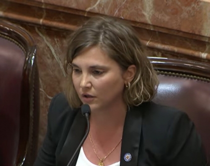 La senadora Stefanía Cora definió al gobierno de Milei de ignorantes, crueles y chorros