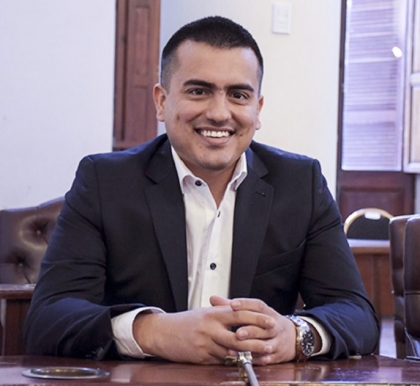 El viceintendente de Paraná, David Cáceres, afirmó: La Municipalidad pagó todo lo que venía pagando