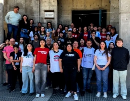 La comunidad universitaria de Entre Ríos hizo un cacerolazo contra el veto de Milei