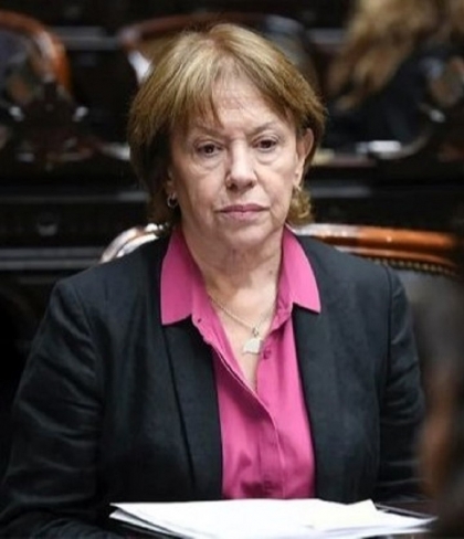 Blanca Osuna: Entre Ríos en venta, los tome y daca que le gustan al porteño Frigerio