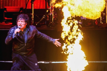 ¿Habrá diálogo entre Frigerio y los gobernadores con Milei, que sólo acepta la aprobación total a sus imposiciones?