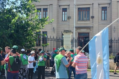 Oscar Muntes: El acuerdo de Milei con Trump está relacionado con la reforma laboral y el saqueo de nuestros recursos