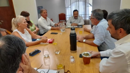 El síndico por la oposición en la OSER y senadores peronistas abordaron la situación de la obra social