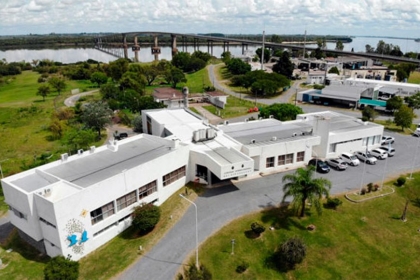 Escándalo internacional: graves denuncias por irregularidades en la Comisión Administradora del Río Uruguay