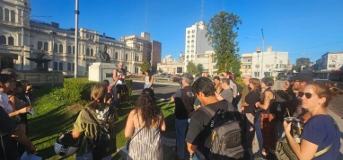 Fotógrafos de Paraná realizaron un camarazo por Pablo Grillo