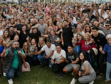 En Paraná, peronistas plantaron bandera: Adán Bahl candidato a senador nacional