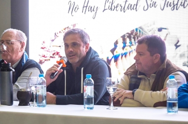 Guillermo Michel se reunió con el sindicato de la Carne: Tenemos que defender la industria