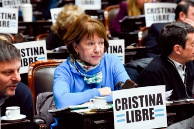 Blanca Osuna denunció que el financiamiento universitario cayó un 45,3% y pidió recomponer el salario docente