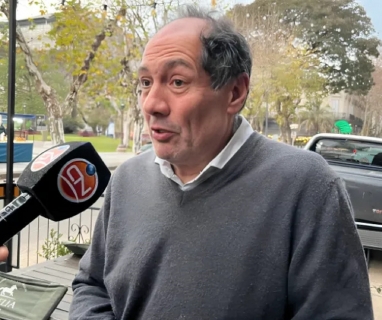 Daniel Cedro: Azcué cierra una radio del pueblo para complacer a sus jefes libertarios porteños
