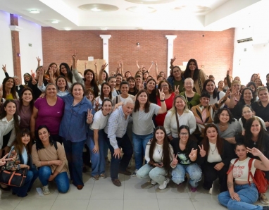 Fuerza Entre Ríos: Mujeres peronistas evalúan el impacto del ajuste libertario 