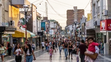 Milei lo hizo: El Centro Comercial de Paraná pide que revisen mecanismos que habilitan entrada indiscriminada de mercadería importada