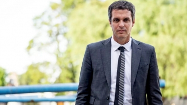 Por iniciativa de Cresto, el bloque justicialista pide datos oficiales y cuestiona la política provincial de vacunación